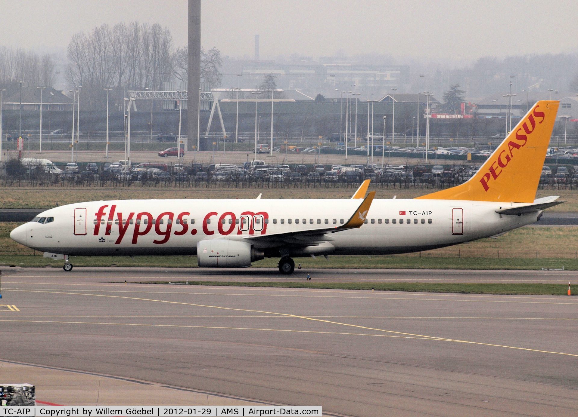 TC-AIP, 2011 Boeing 737-82R C/N 40877, Taxi to the runway of Schiphol Airport