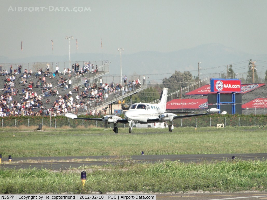 N55PP, 1972 Cessna 414 Chancellor C/N 414-0366, Starting take off roll on runway 26L
