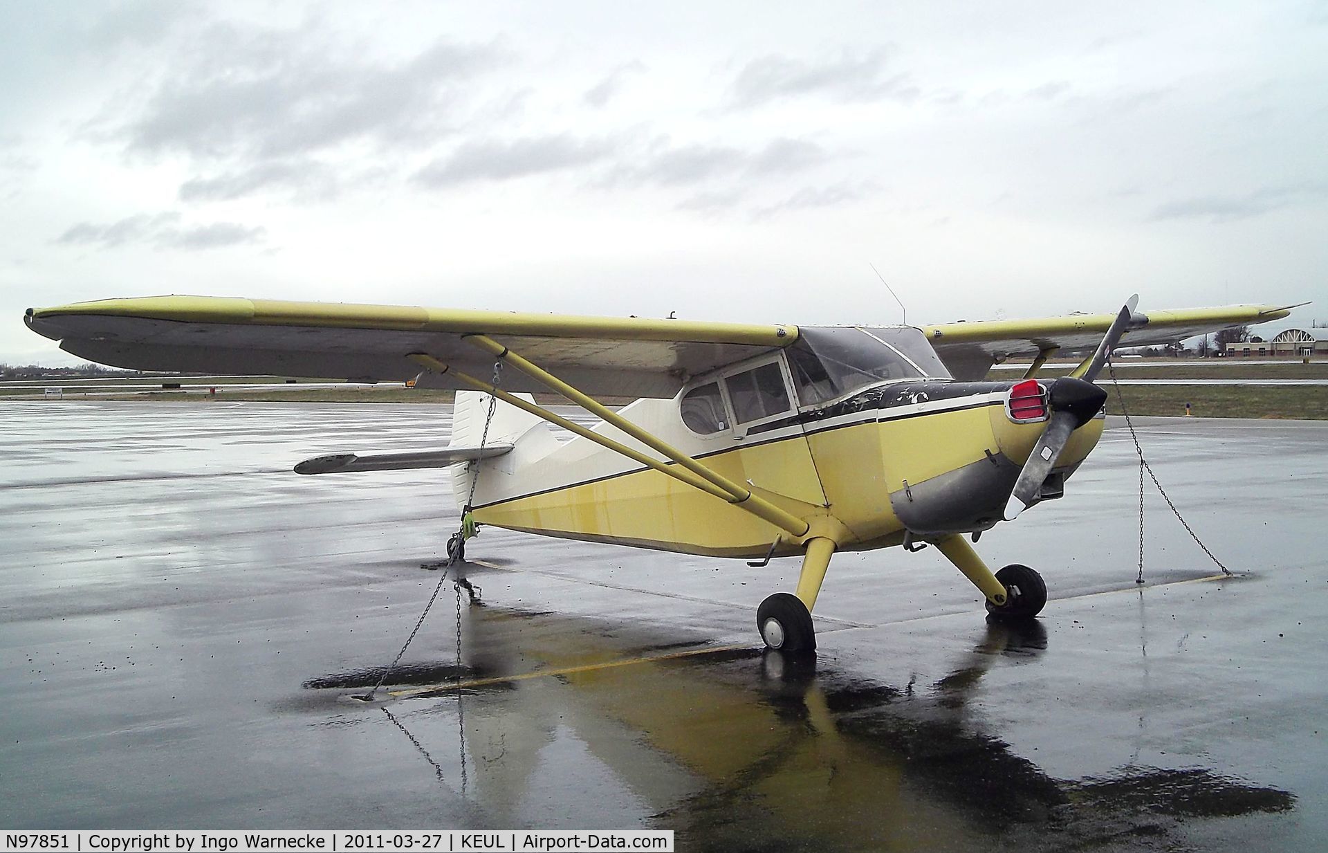 N97851, 1946 Stinson 108-1 Voyager C/N 108-851, Stinson 108-1 Voyager at Caldwell Industrial airport, Caldwell ID