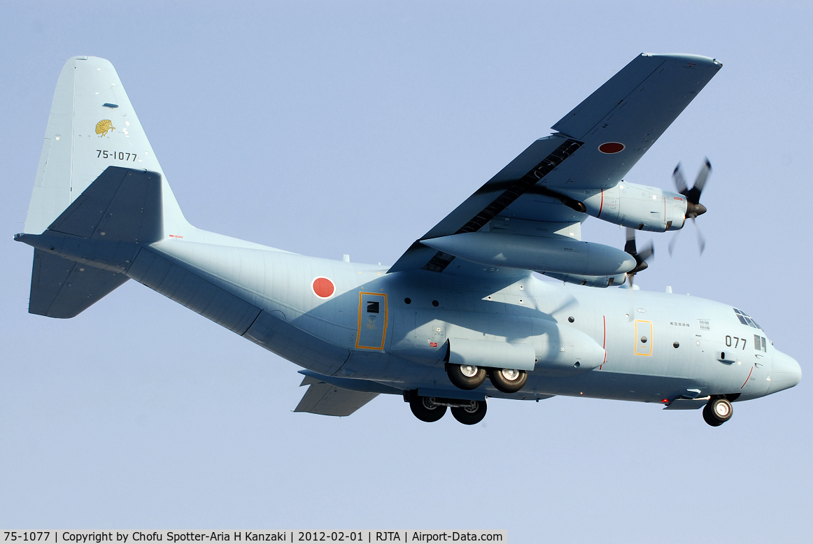 75-1077, Lockheed C-130H Hercules C/N 382-5108, NikonD70+TAMRON SP AF 70-200mm F/2.8 Di LD [IF]