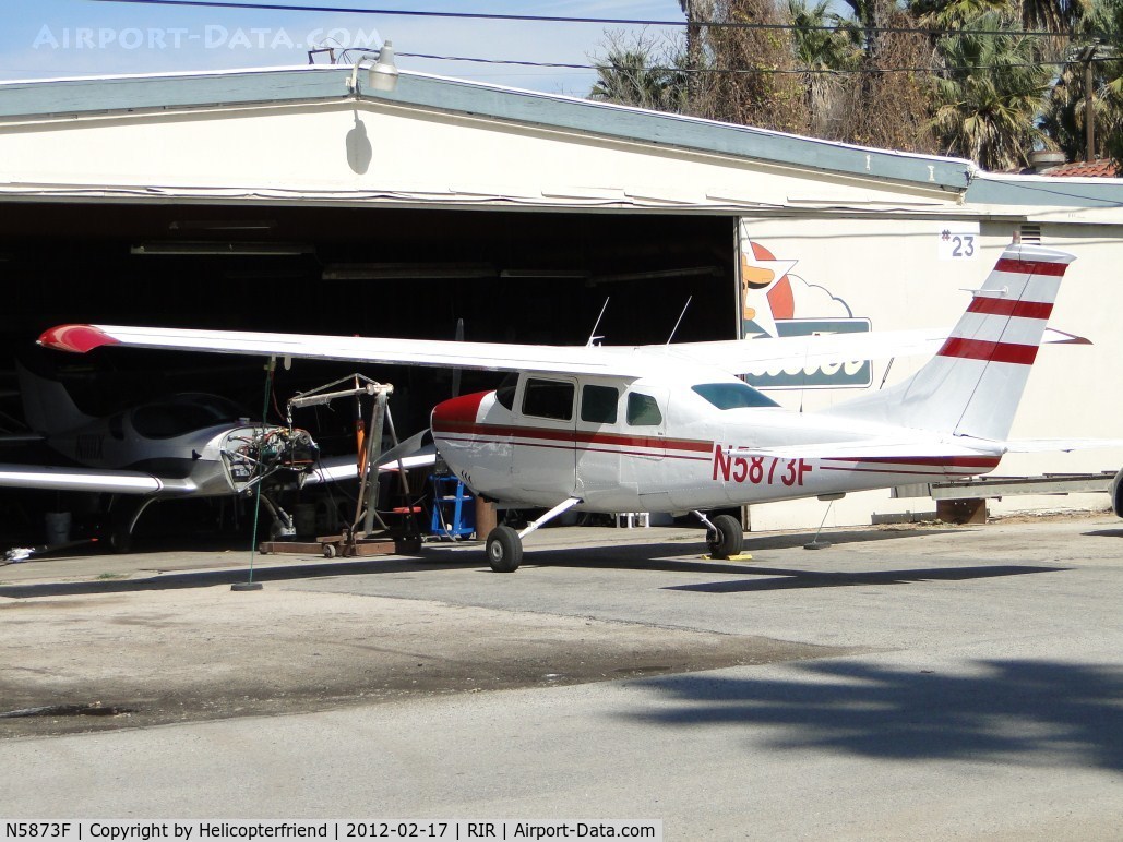 N5873F, 1967 Cessna 210G Centurion C/N 21058873, Pulled up to hanger waiting for check out