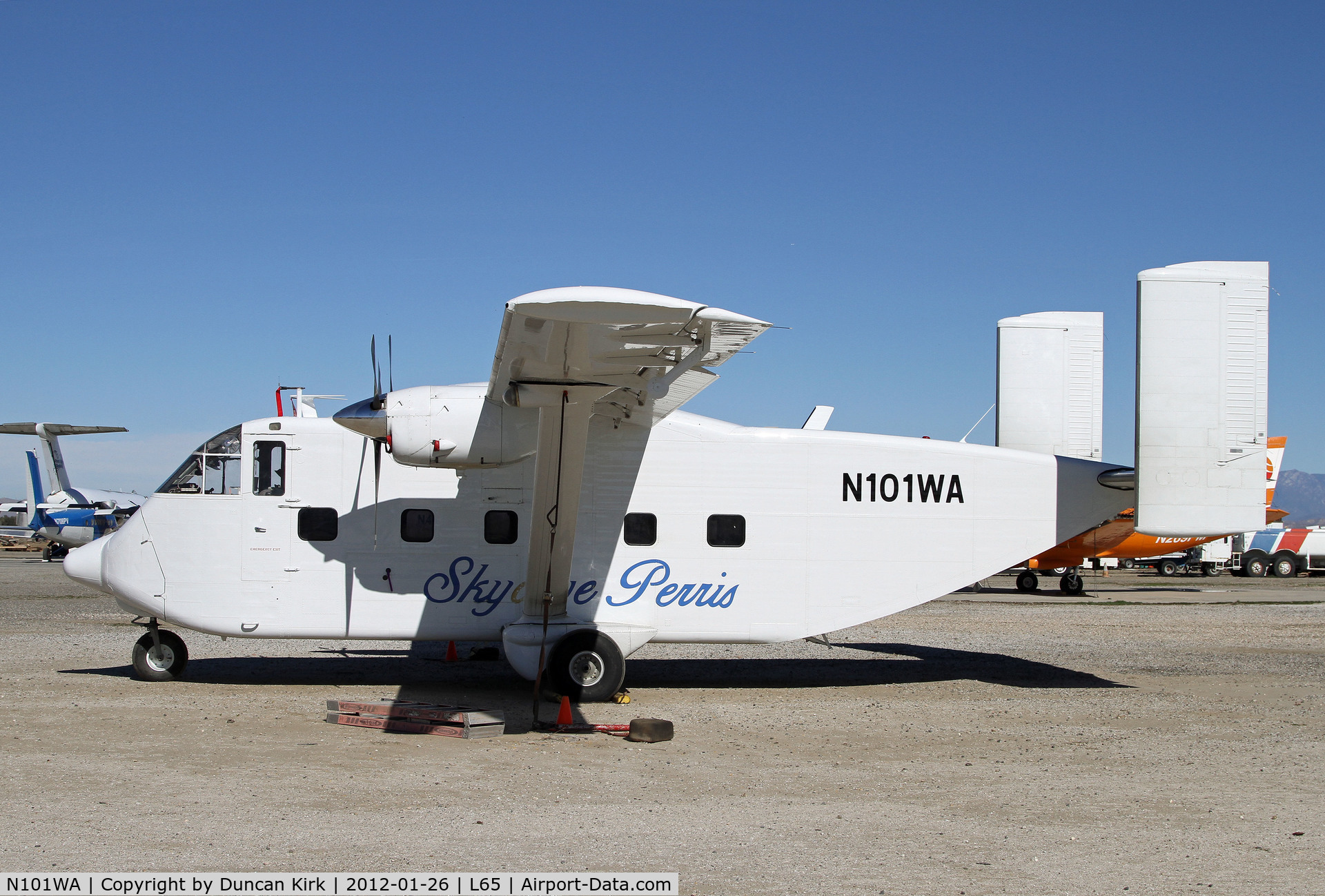 N101WA, 1969 Short SC-7 Skyvan 3 C/N SH.1859, Former Alaskan-based Skyvan is now used for skydiving