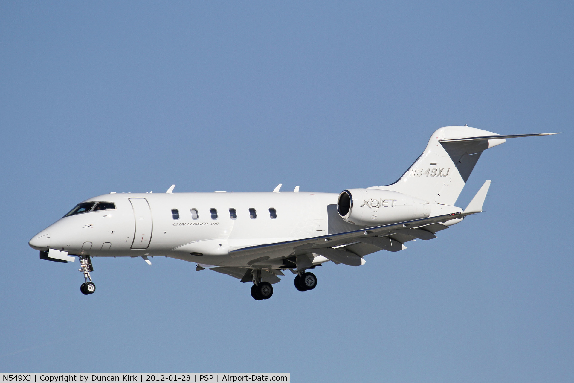 N549XJ, 2011 Bombardier Challenger 300 (BD-100-1A10) C/N 20322, On short finals to Palm Springs