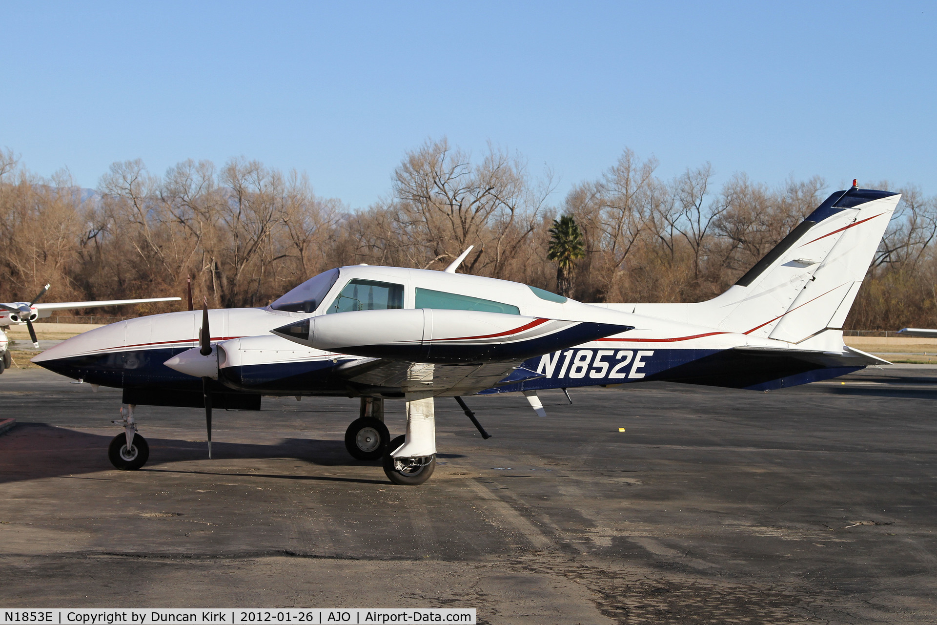 N1853E, Cessna 310R C/N 310R1588, The sleek lines of a Cessna 310R