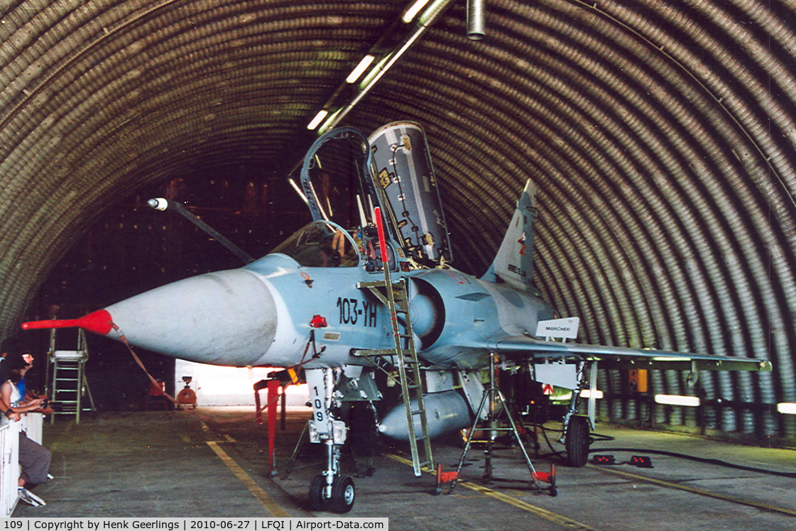 109, Dassault Mirage 2000C C/N 375, French AF Open House , 2010