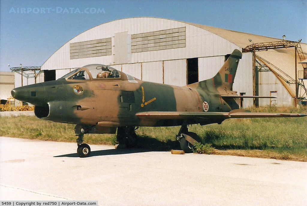5459, Fiat G-91R/3 C/N D551, Photograph by Edwin van Opstal with permission. Scanned from a color print.