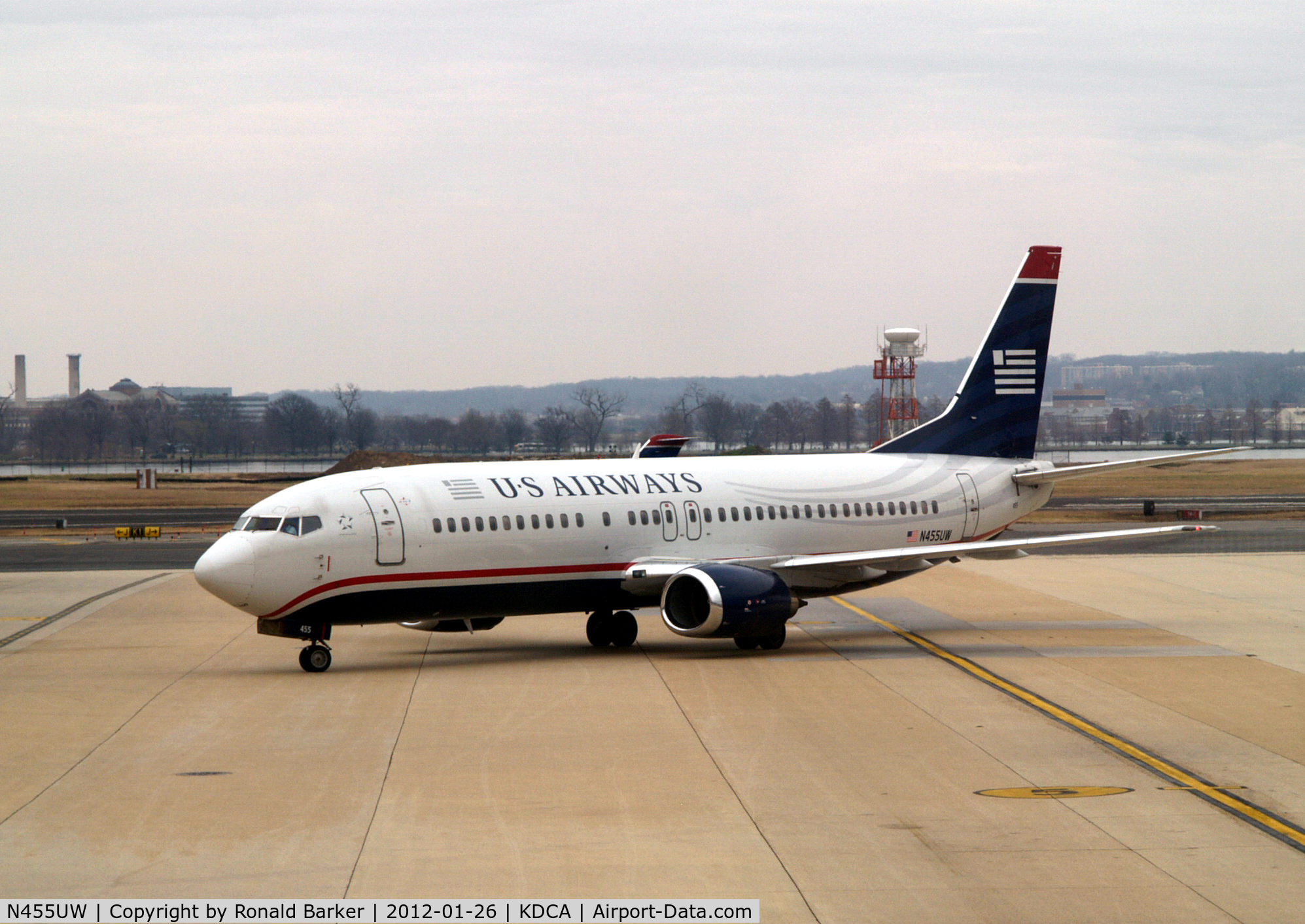 N455UW, 1991 Boeing 737-4B7 C/N 24997, Taxi DCA, VA