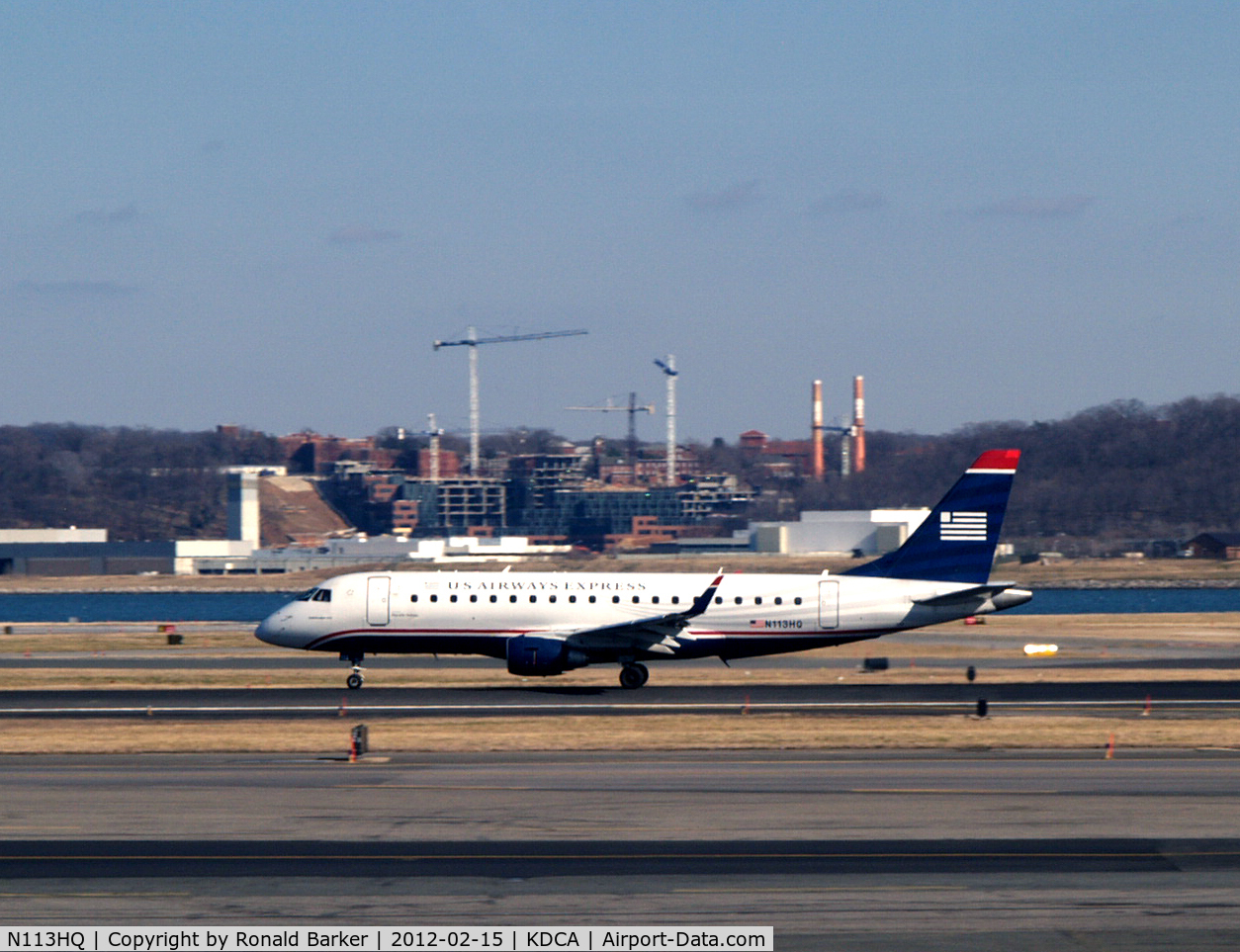 N113HQ, 2007 Embraer 175LR (ERJ-170-200LR) C/N 17000177, Departing DCA, VA