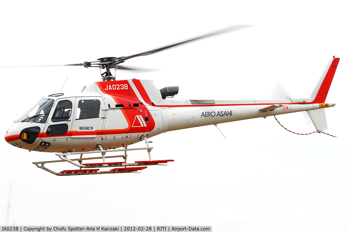 JA023B, 2000 Eurocopter AS-350B-3 Ecureuil Ecureuil C/N 3291, NikonD200+TAMRON SP AF 70-200mm F/2.8 Di LD [IF]