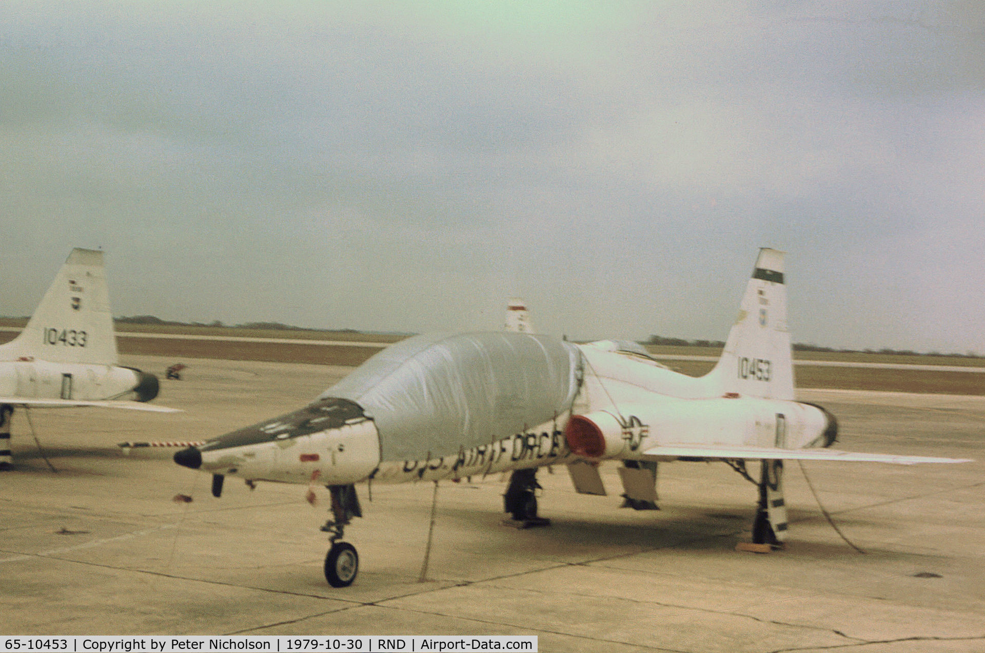 65-10453, 1965 Northrop T-38A Talon C/N N.5872, T-38A Talon of the 12th Flying Training Wing on the flight-line at Randolph AFB in November 1979.