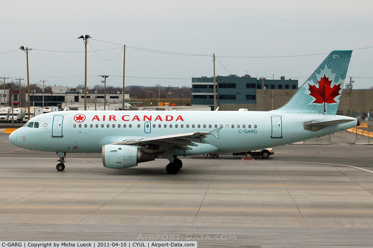 C-GARG, 1997 Airbus A319-114 C/N 742, At Montreal