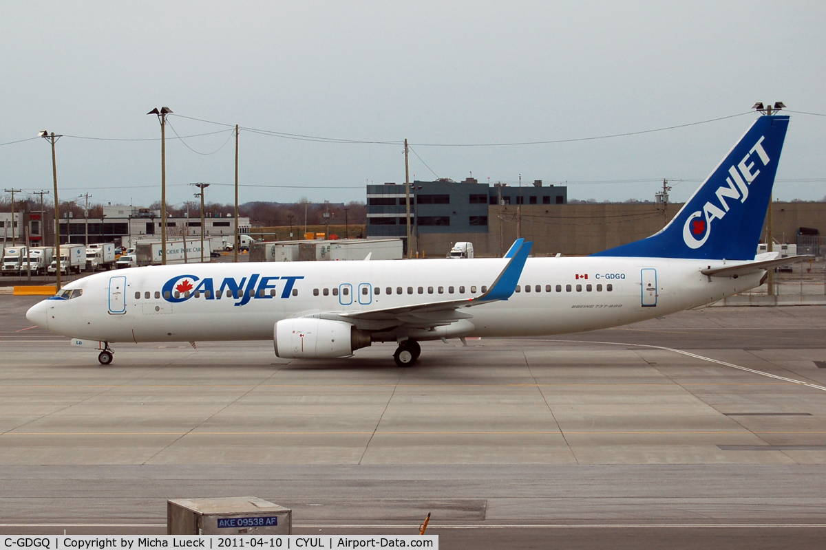 C-GDGQ, 2007 Boeing 737-8FH C/N 35093, At Montreal