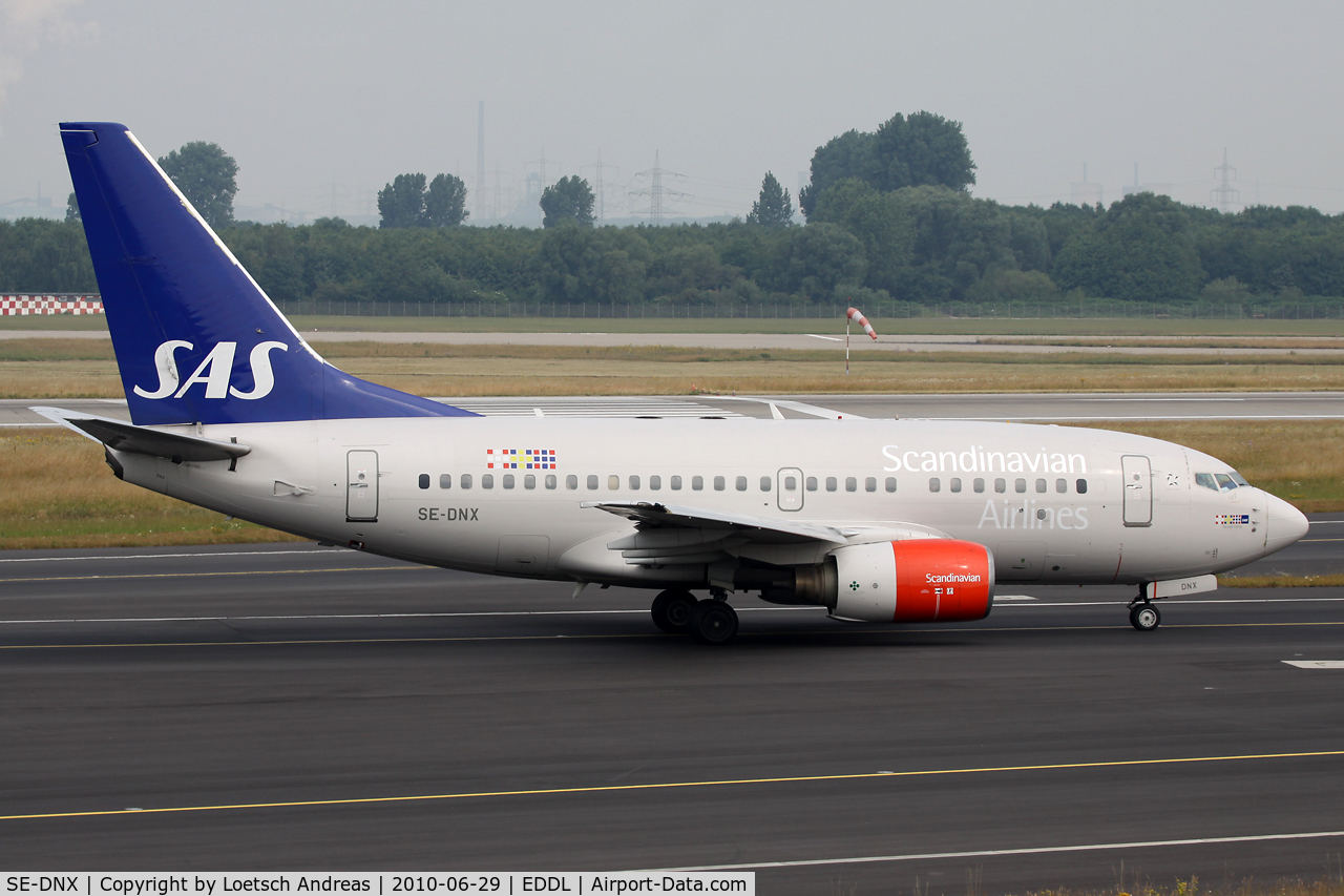 SE-DNX, 1999 Boeing 737-683 C/N 28304, Scandinavian visitor