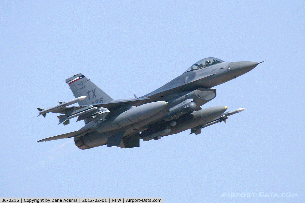 86-0216, 1986 General Dynamics F-16C Fighting Falcon C/N 5C-322, 301st FG F-16 Departing NAS JRB Fort Worth