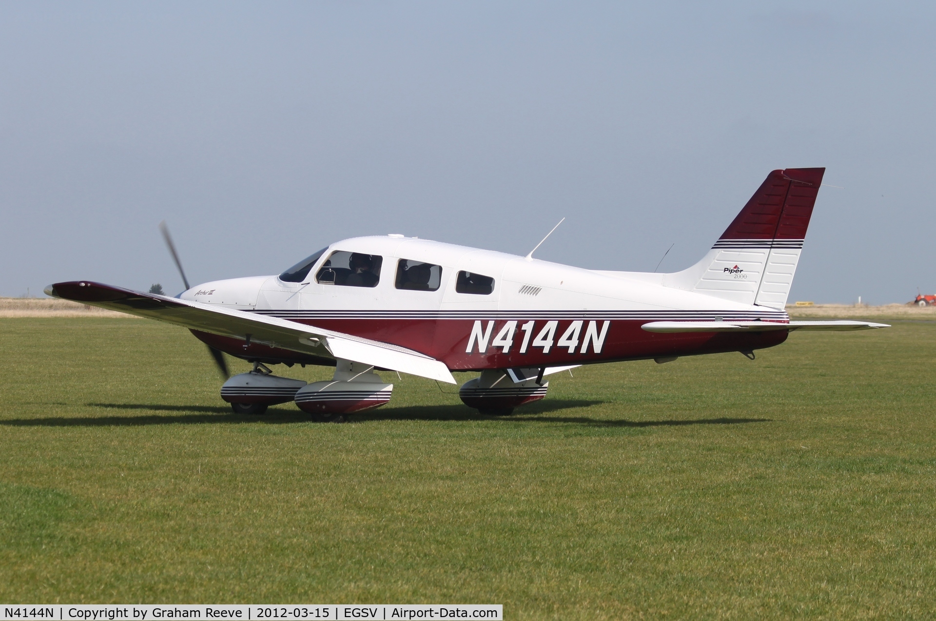 N4144N, 2000 Piper PA-28-181 Cherokee Archer III C/N 2843361, Just arrived at Old Buckenham.