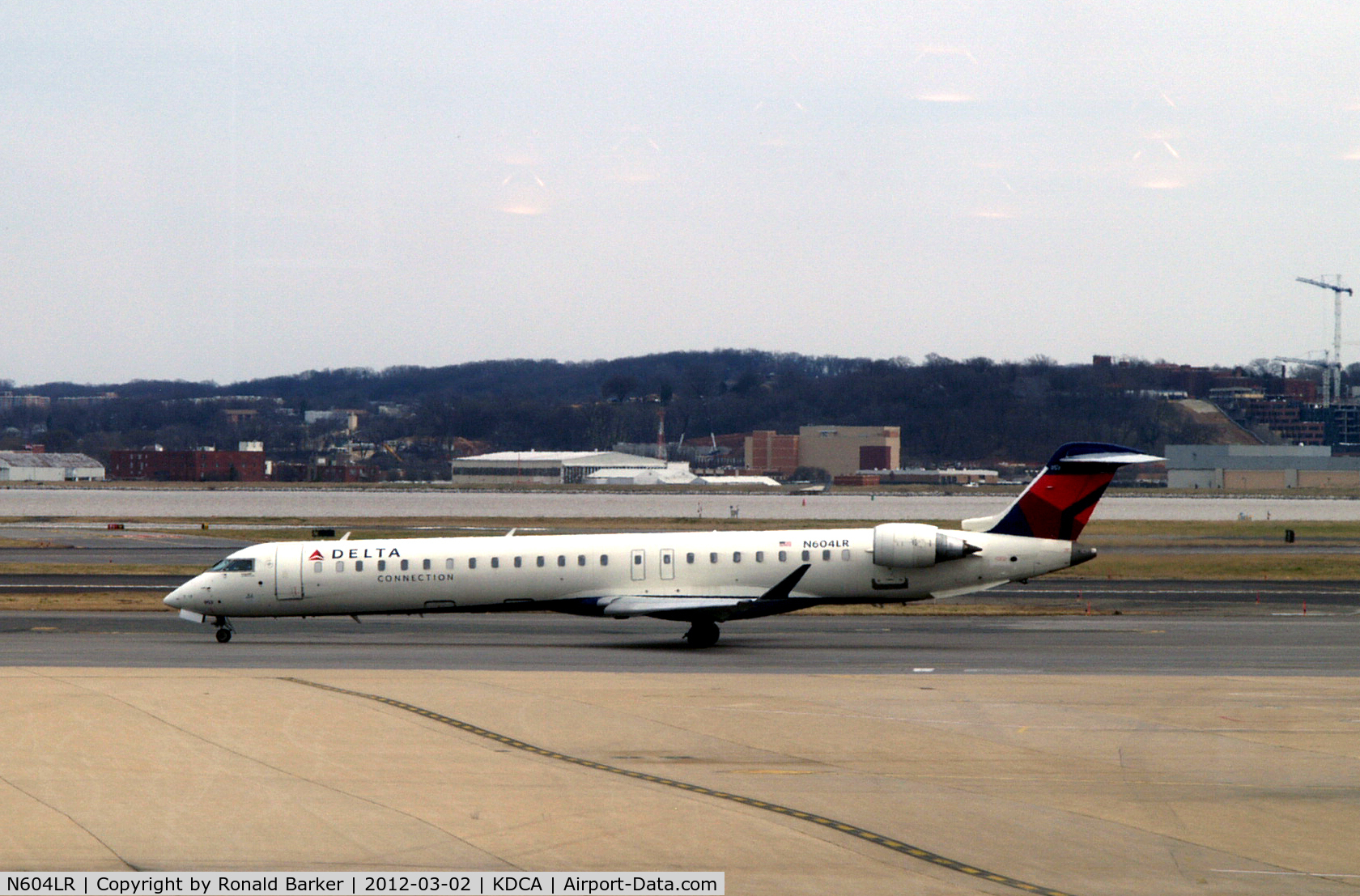 N604LR, 2007 Bombardier CRJ-900ER (CL-600-2D24) C/N 15152, Landing DCA, VA