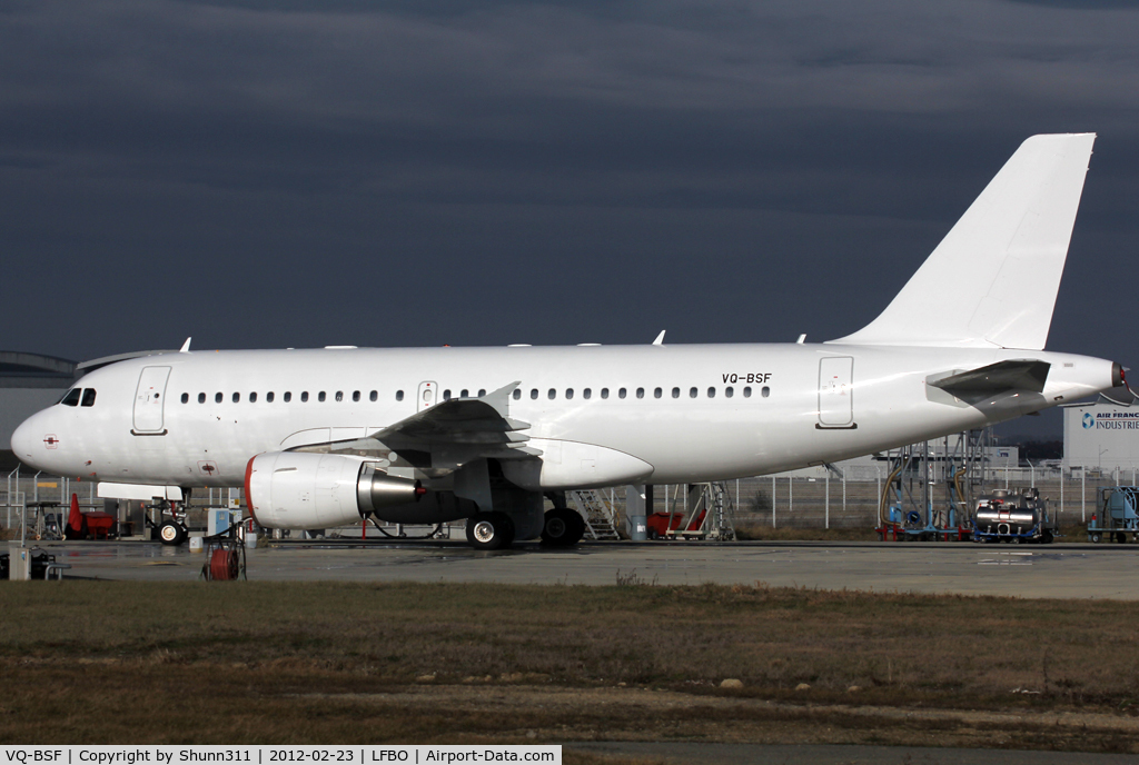 VQ-BSF, 2010 Airbus A319-115CJ C/N 4228, At the cleaning area of Airbus... All white unfortunately...