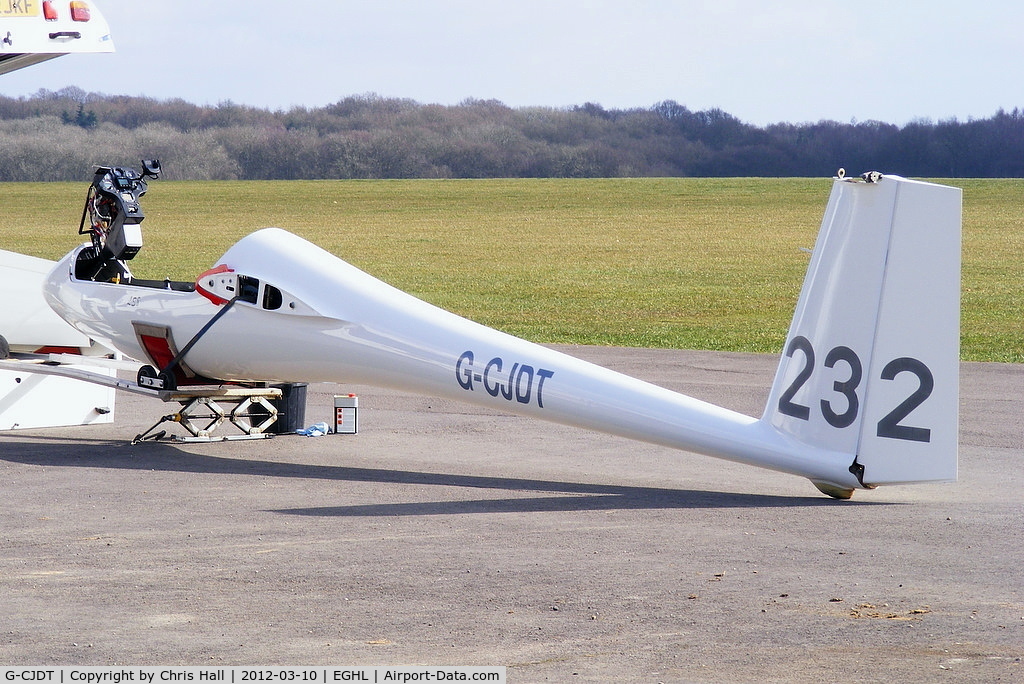 G-CJDT, 1997 Rolladen-Schneider LS-8a C/N 8172, privately owned