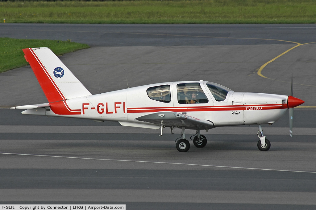 F-GLFI, Socata TB-9 Tampico C/N 1436, No description.