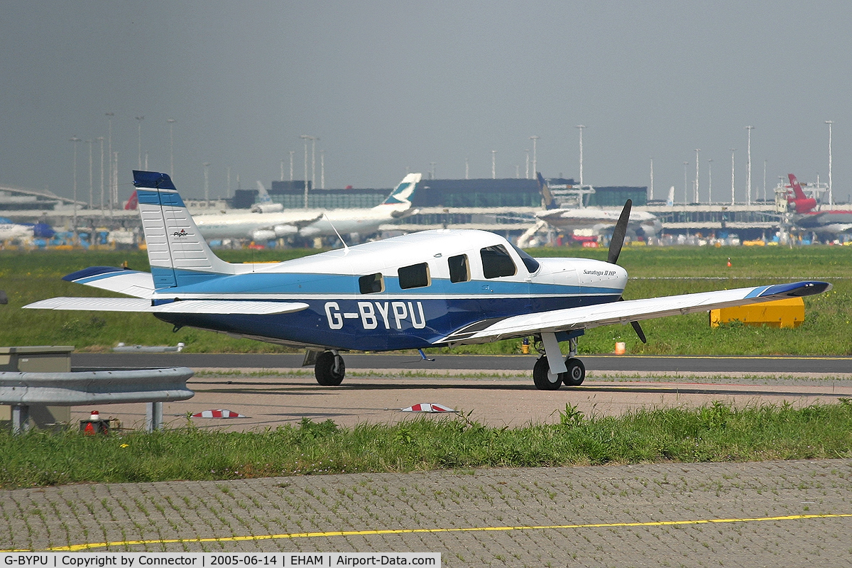G-BYPU, 1999 Piper PA-32R-301 Saratoga SP C/N 3246150, Waiting at Amsterdam