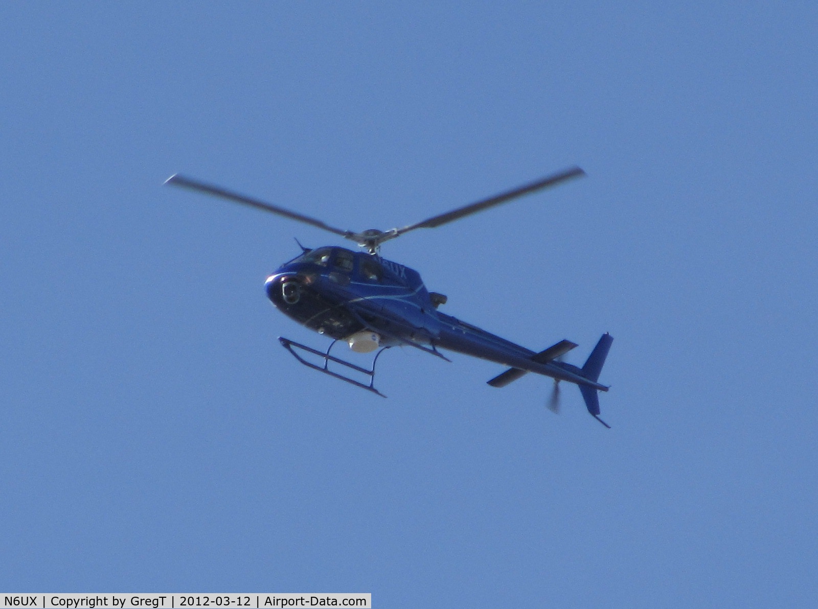 N6UX, 2003 Eurocopter AS-350B-3 Ecureuil Ecureuil C/N 3749, Over downtown Ft Collins