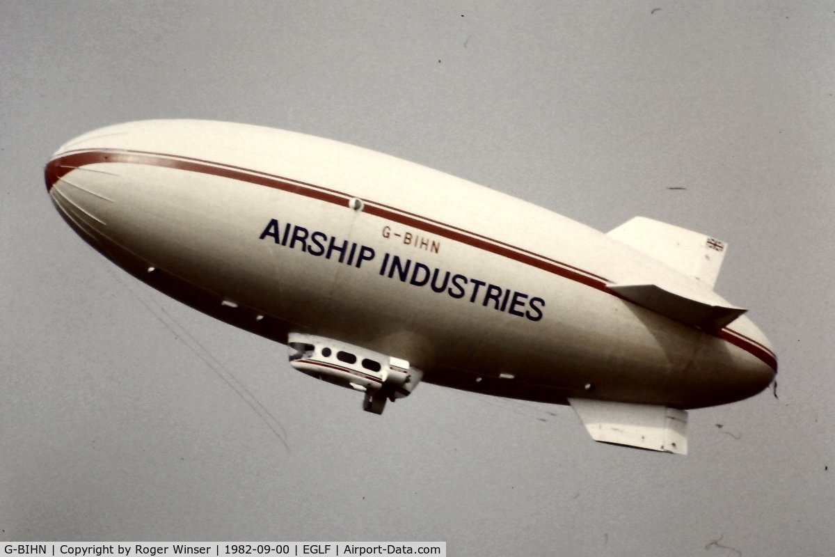 G-BIHN, 1981 Airship Industries Skyship 500 C/N 1214/02, At the Farnborough Airshow 1982.