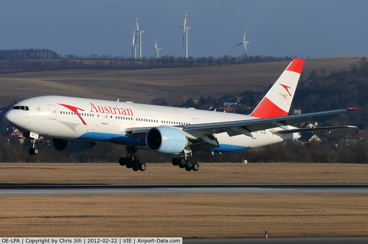 OE-LPA, 1997 Boeing 777-2Z9/ER C/N 28698, Austrian Airlines