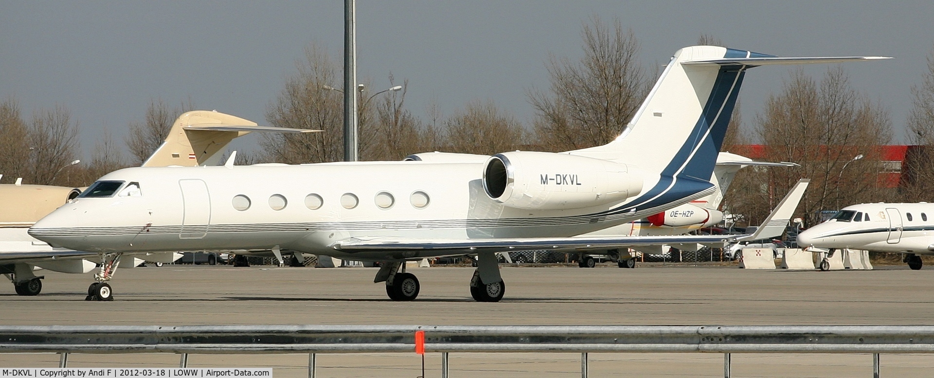 M-DKVL, 2011 Gulfstream Aerospace GIV-X (G450) C/N 4220, Gulfstream G450