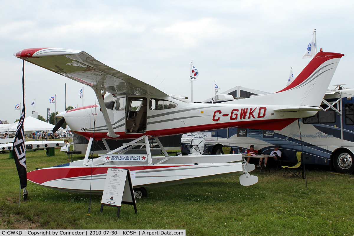 C-GWKD, 1976 Cessna 182P Skylane C/N 18264584, EAA Airventure 2010.