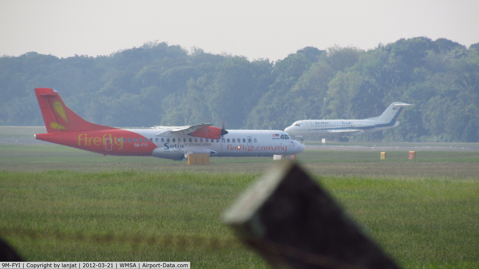 9M-FYI, 2010 ATR 72-212A C/N 935, Waiting at the gate for Departure. Background as seen a Fokker F28 TUDM