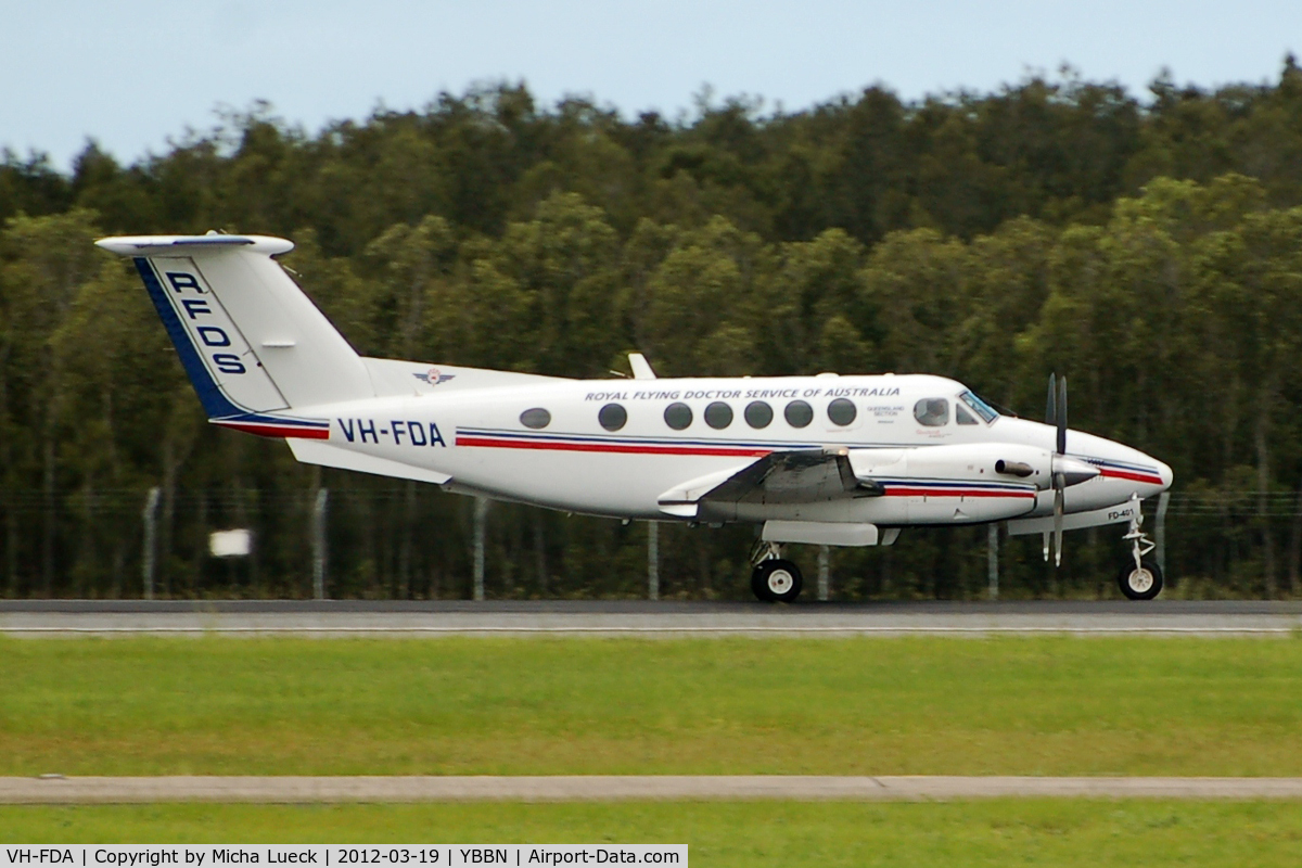 VH-FDA, 1982 Beech B200C King Air C/N BL-55, At Brisbane