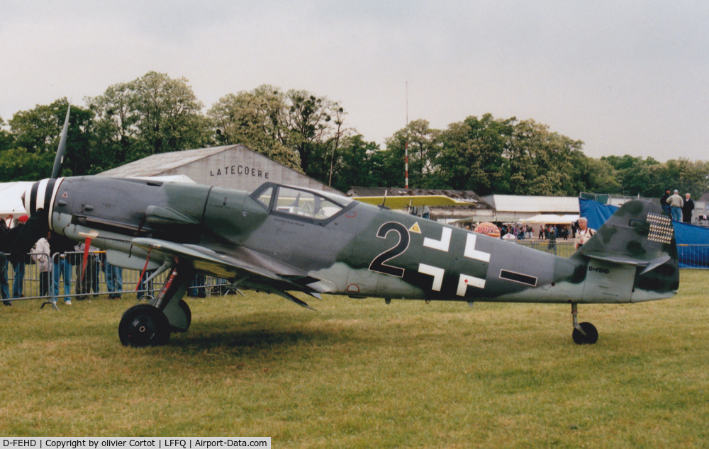 D-FEHD, Hispano HA-1112-M1L Buchon C/N 213, fitted with a Daimler engine, as a Bf-109 G-10. 1995.