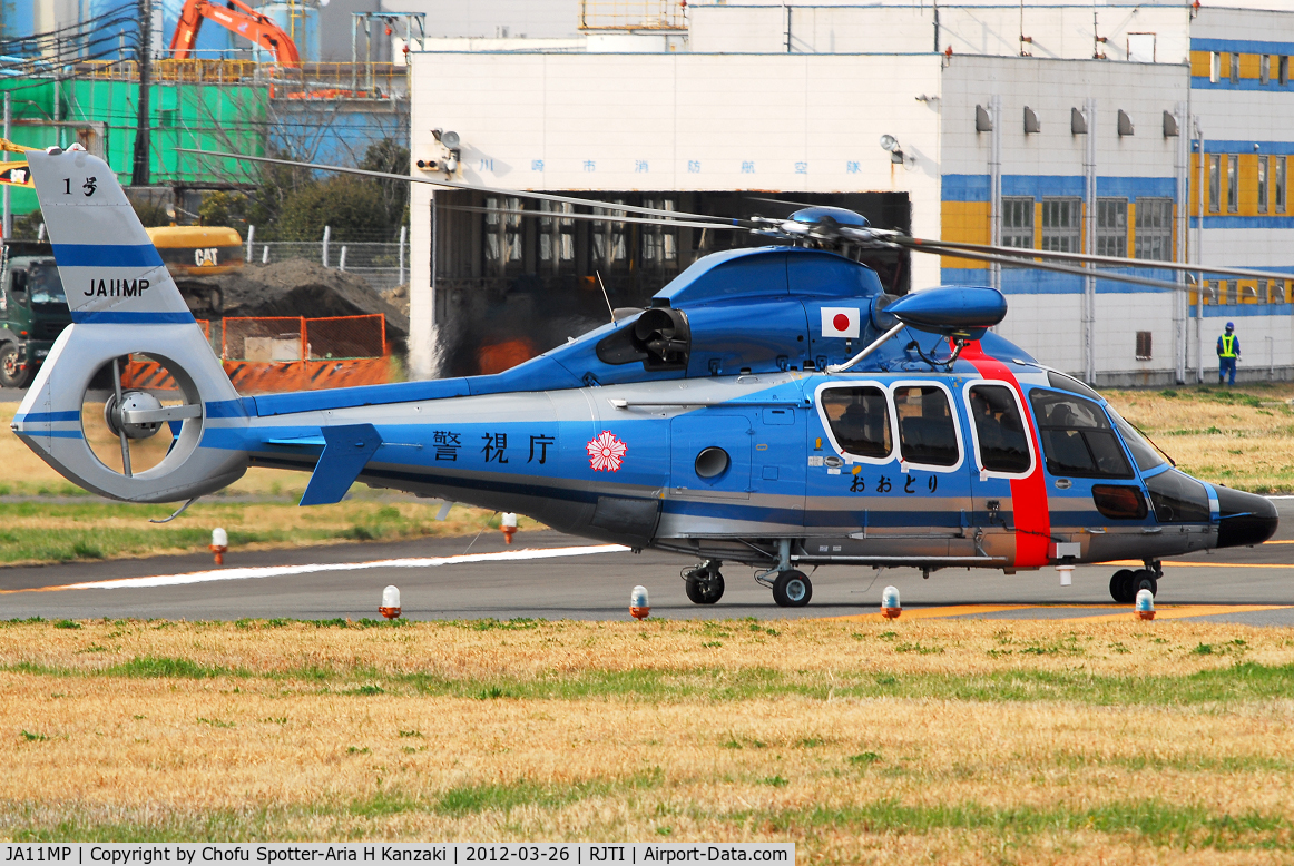 JA11MP, 2004 Eurocopter EC-155B-1 C/N 6670, NikonD200+TAMRON AF 200-500mm F/5-6.3 LD IF