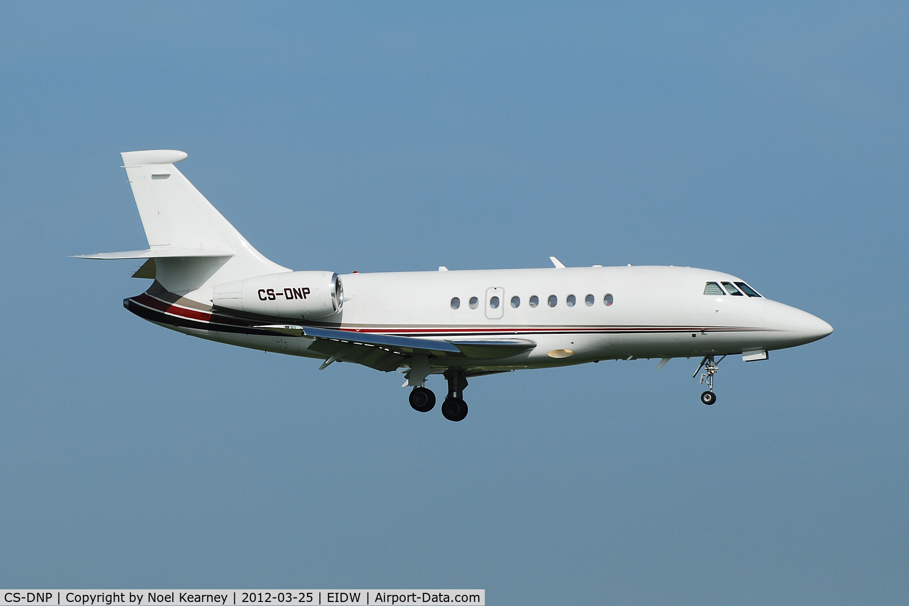 CS-DNP, 2000 Dassault Falcon 2000 C/N 109, Operated by Netjets this MY2000 is seen about to land on Rwy 10.