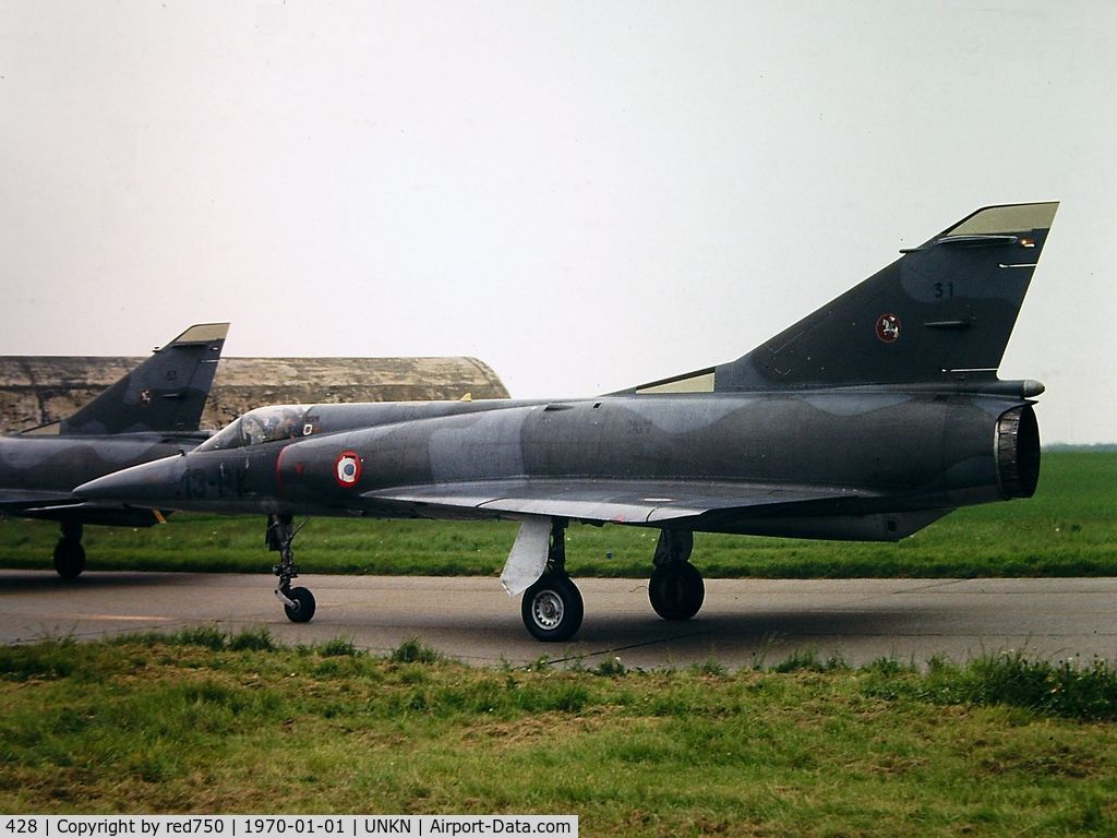 428, Dassault Mirage IIIE C/N 428, Photograph by Edwin van Opstal with permission. Scanned from a color slide. This aircraft crashed 21-09-1966 - cause unknown.