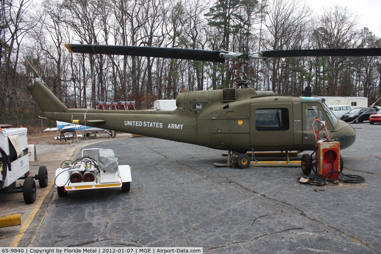 65-9840, 1965 Bell UH-1D Iroquois C/N 4884, UH-1D at museum at Dobbins