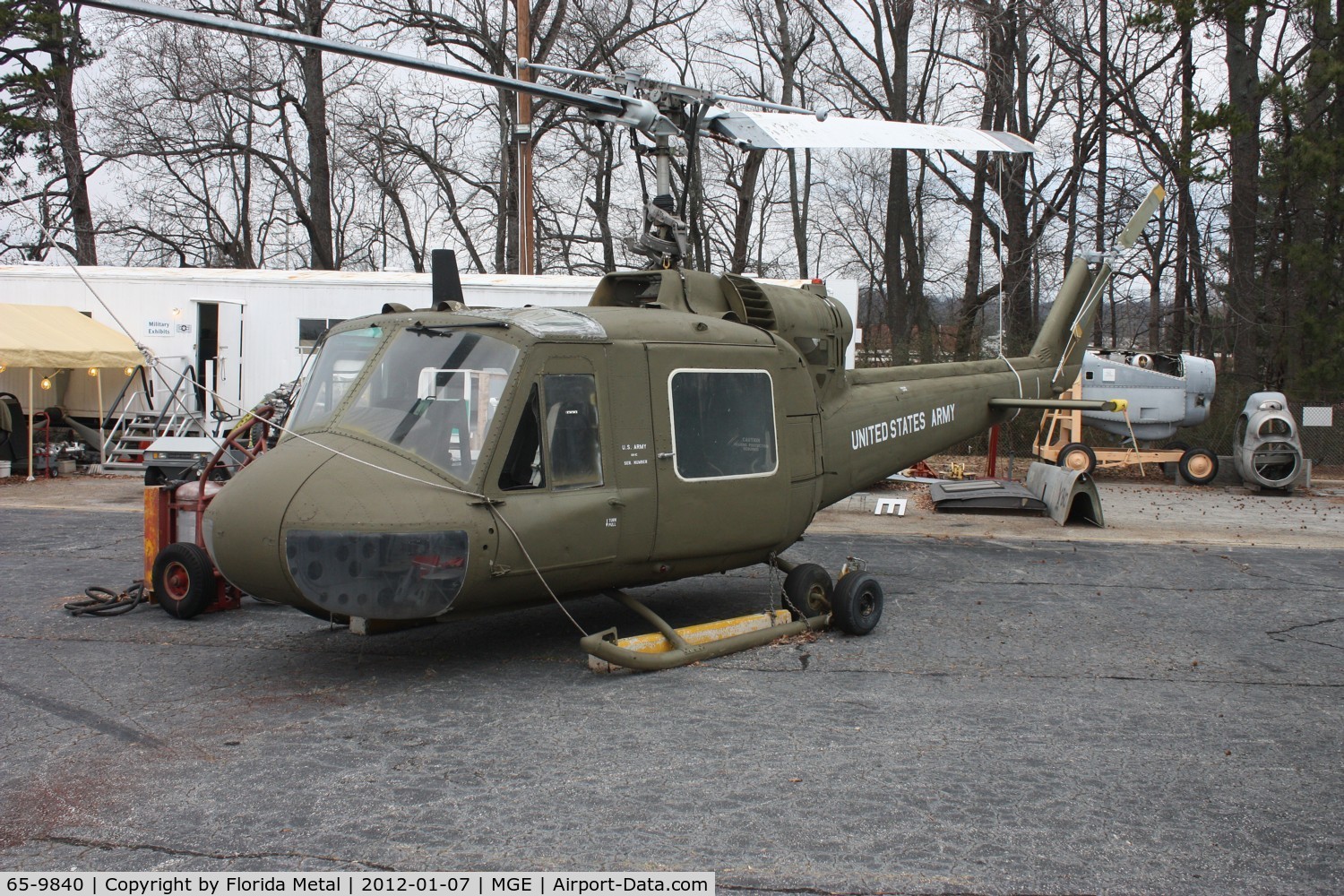 65-9840, 1965 Bell UH-1D Iroquois C/N 4884, UH-1 at Dobbins museum