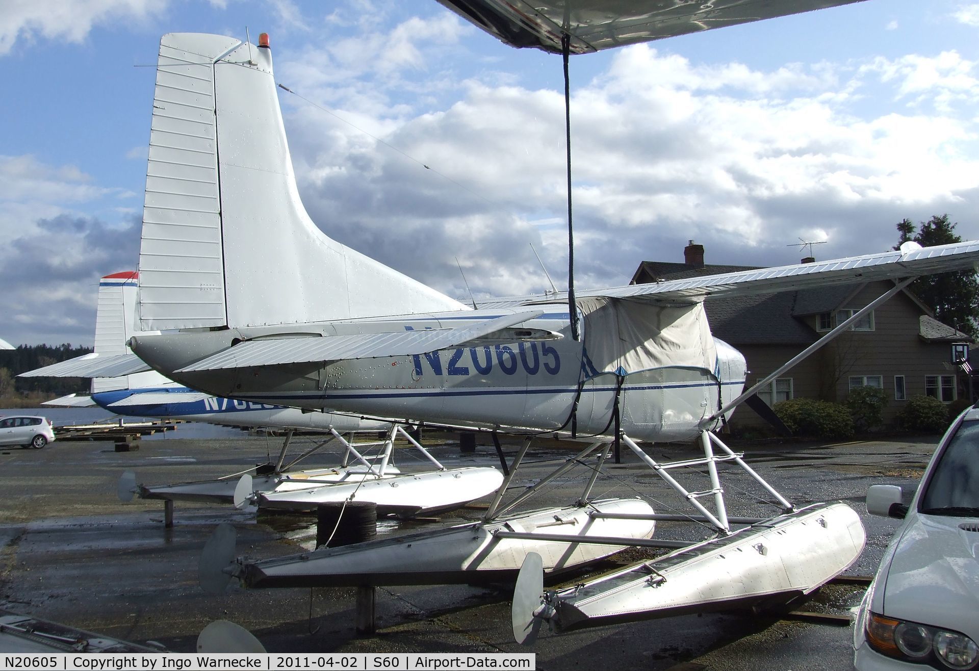 N20605, 1981 Cessna 180K Skywagon C/N 18053199, Cessna 180K Skywagon on floats at Kenmore Air Harbor, Kenmore WA