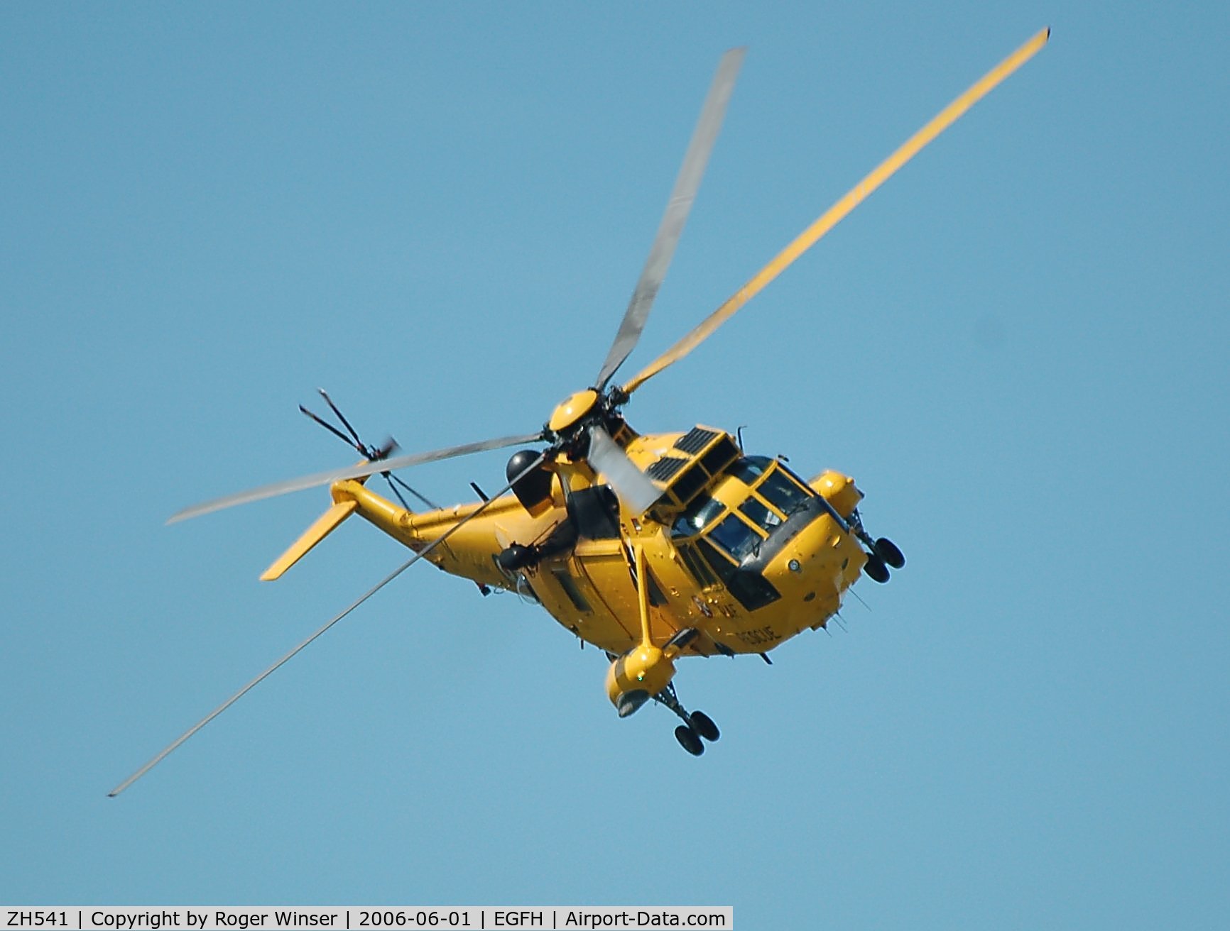 ZH541, Westland Sea King HAR.3A C/N WA1007, Search and Rescue Sea King Coded V operated by A Flight 22 Squadron RAF departing the airport.