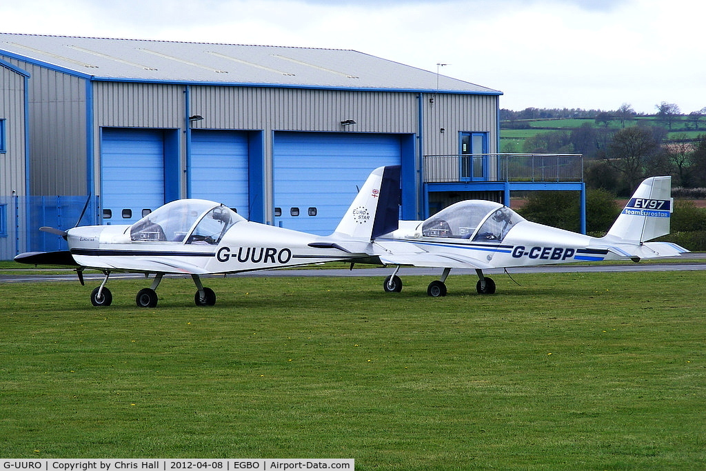 G-UURO, 2006 Aerotechnik EV-97 Eurostar C/N PFA 315-14480, alongside G-CEBP