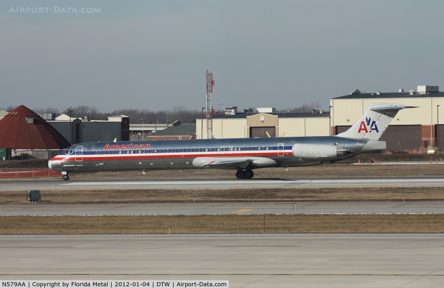 N579AA, 1991 McDonnell Douglas MD-82 (DC-9-82) C/N 53156, American MD-82