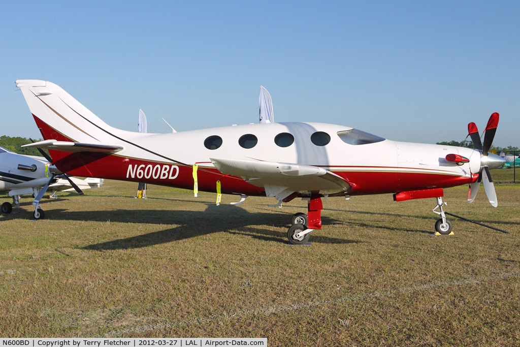 N600BD, 2008 AIR Epic LT C/N 019, Static exhibit at 2012 Sun N Fun