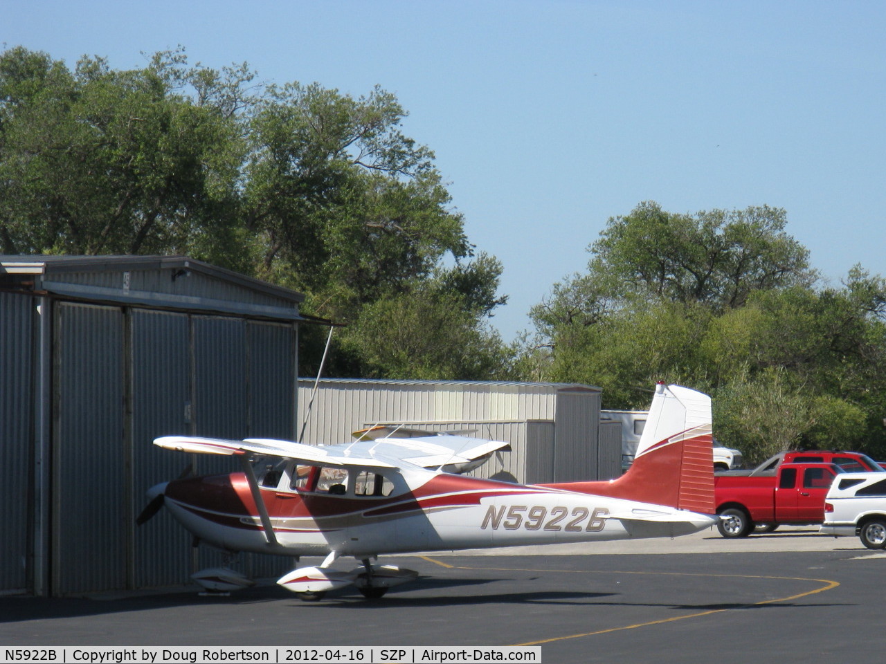 N5922B, 1956 Cessna 182A Skylane C/N 33922, 1956 Cessna 182A SKYLANE, Continental O-470-S 230 Hp