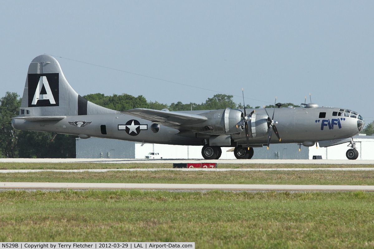 N529B, 1944 Boeing B-29A-60-BN Superfortress C/N 11547, N529B (Fifi), 1944 Boeing B-29, c/n: 44-62070 - first appearance at Sun N Fun in 2012