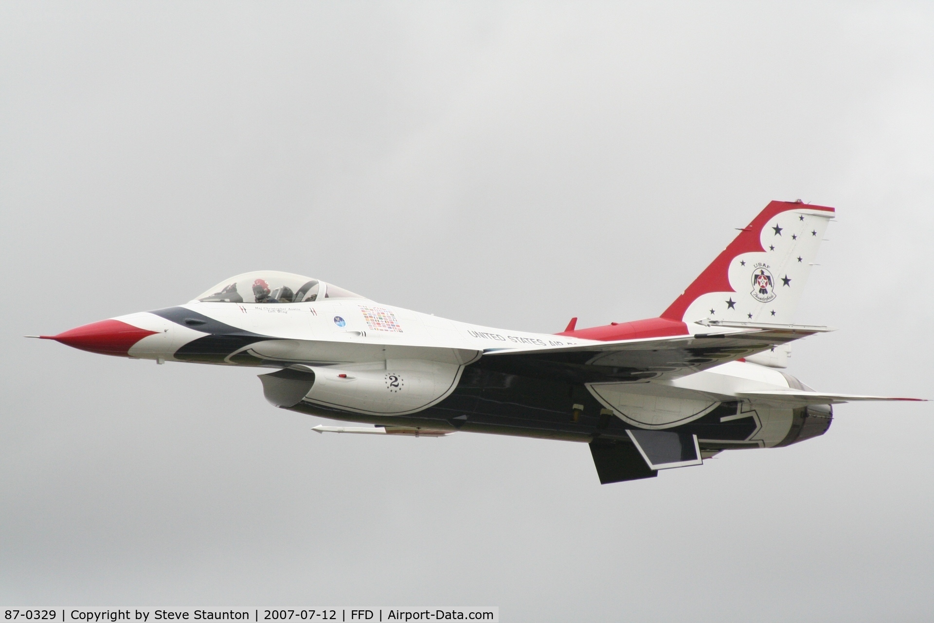 87-0329, 1987 General Dynamics F-16C Fighting Falcon C/N 5C-590, Thunderbirds practice at Royal International Air Tattoo 2007