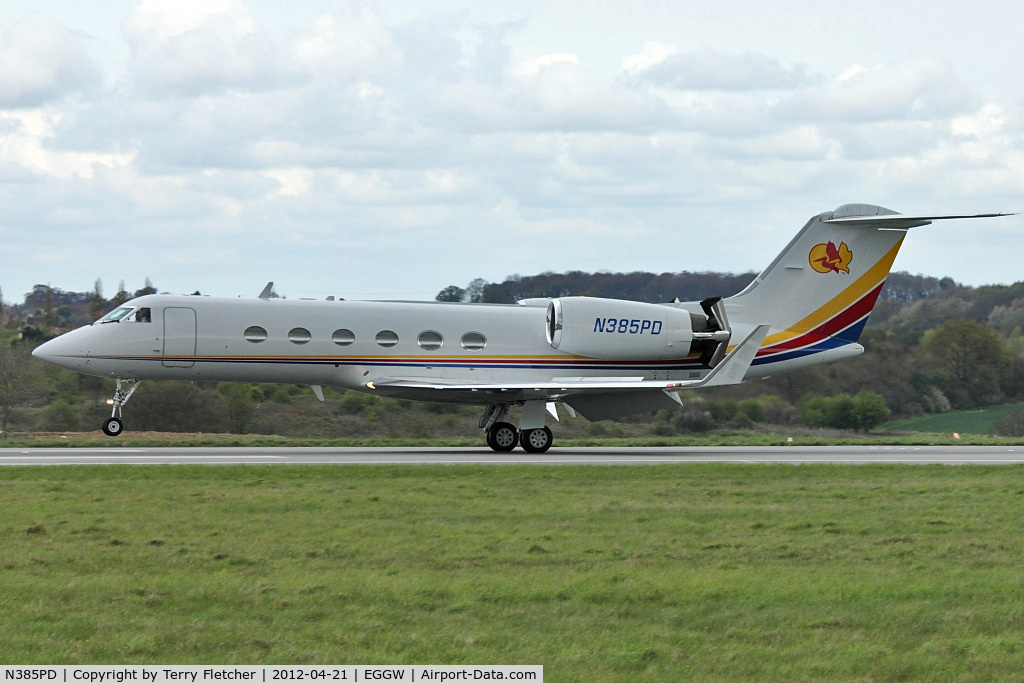 N385PD, 1989 Gulfstream Aerospace G-IV C/N 1088, 1989 Gulfstream Aerospace G-IV, c/n: 1088 at Luton