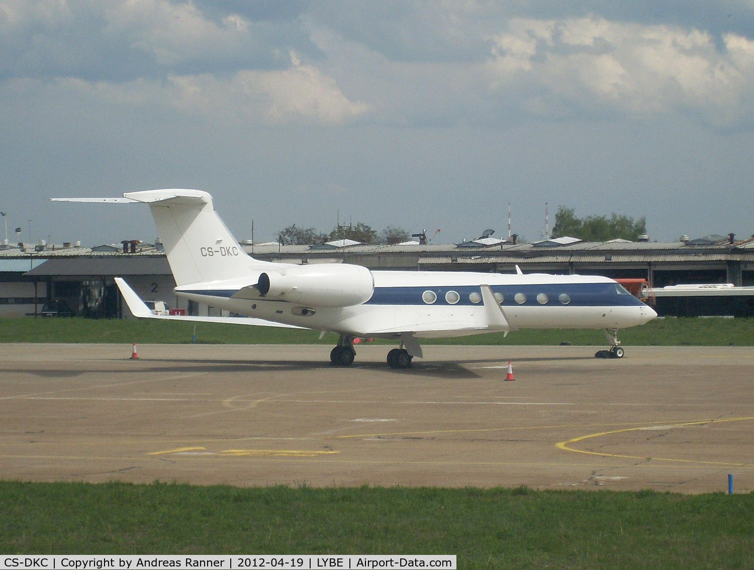 CS-DKC, 2005 Gulfstream Aerospace GV-SP (G550) C/N 5057, NetJets Gulfstream G550