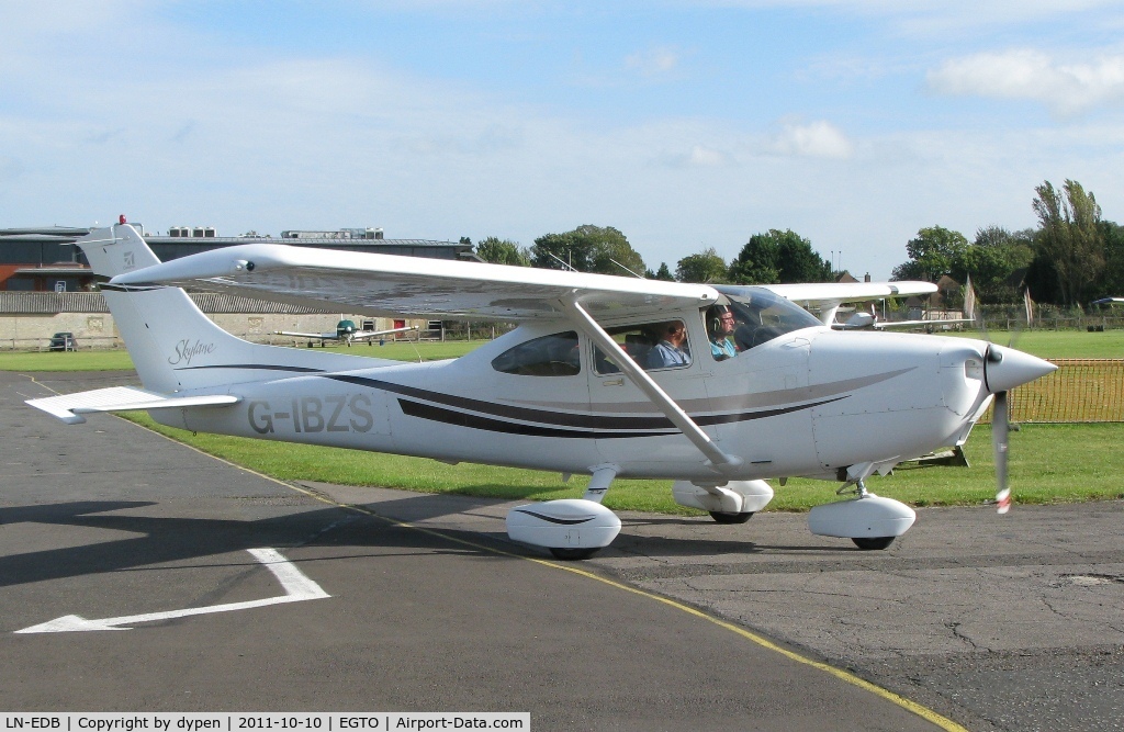 LN-EDB, 1999 Cessna 182S Skylane C/N 18280529, G-IBZS on EGTO Rochester Airport 10.10.2011