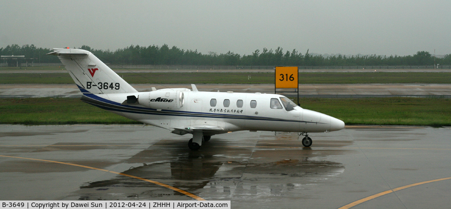 B-3649, 2005 Cessna 525 CitationJet CJ1 C/N 525-0557, @ Wuhan