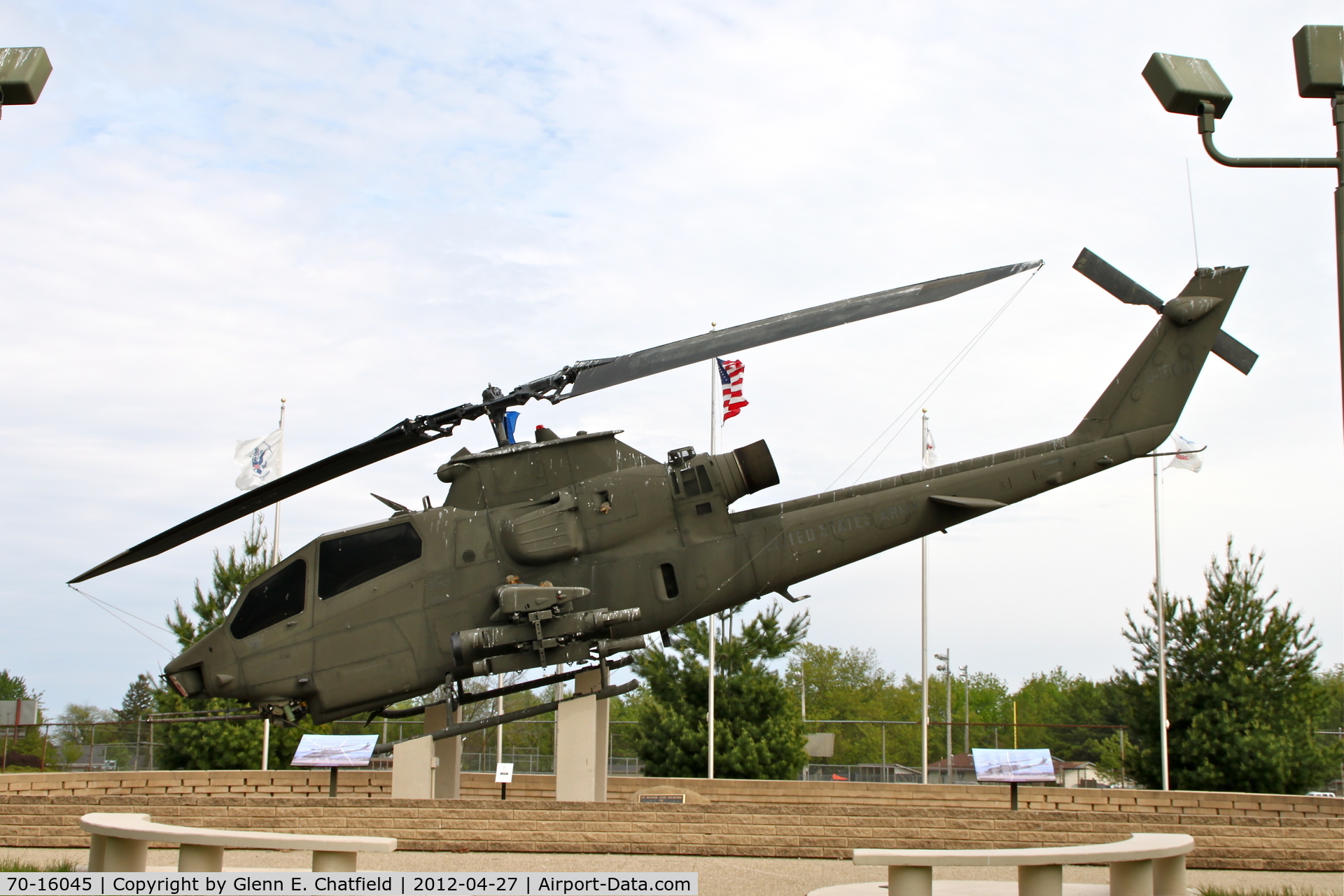70-16045, 1972 Bell AH-1S Cobra C/N 20989, Veteran's memorial in Washington Park